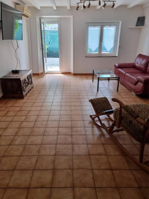 Maison Ideale Pour Une Famille Carcassonne Exteriér fotografie